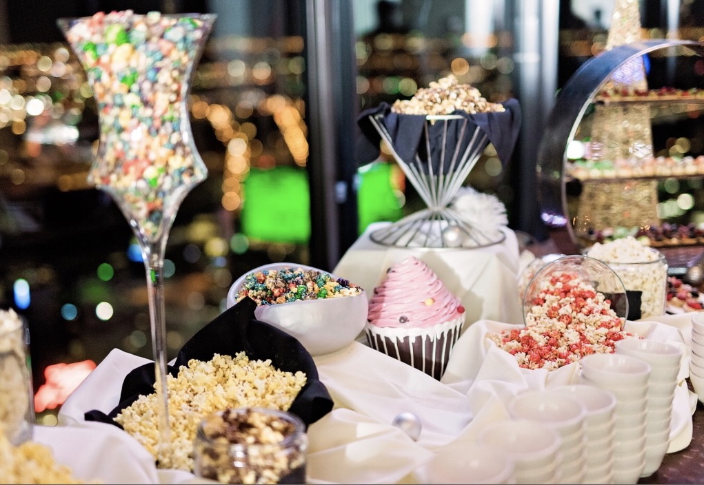 Professional recurring office catering in Dallas with daily food service setup